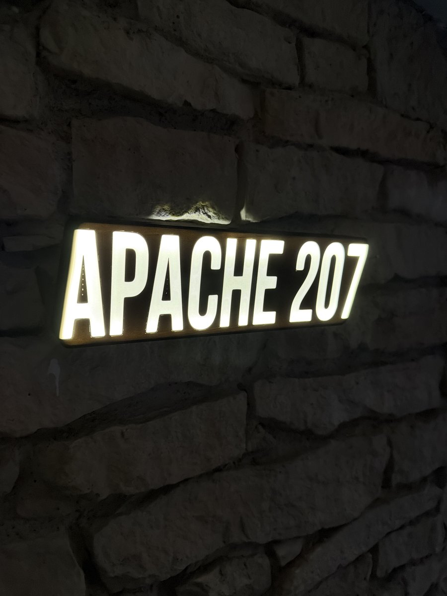 Apache 207 LED-Leuchtschild Wanddeko Musik-Deko Geschenk